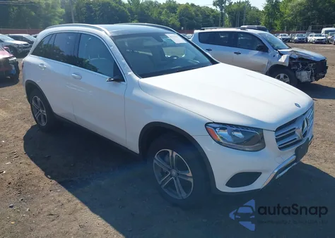 2017 Mercedes-Benz Glc 300 4Matic from USA, damaged, VIN WDC0G4KB4HF138693